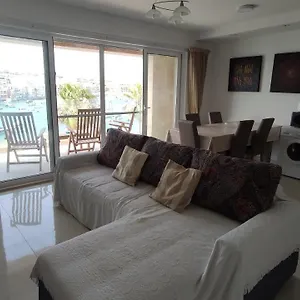  Apartament Aquamarine Sea Front - Third Floor